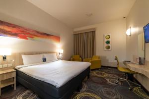 Ibis Styles Dragon Mart Dubai,Dubai Desert>>Bur Dubai,3 star