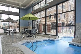 courtyard by marriott holland downtown