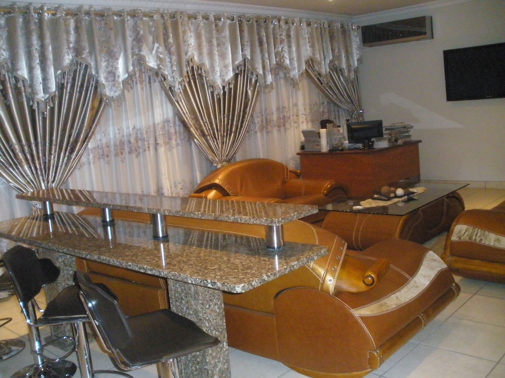 jay and bee guest house