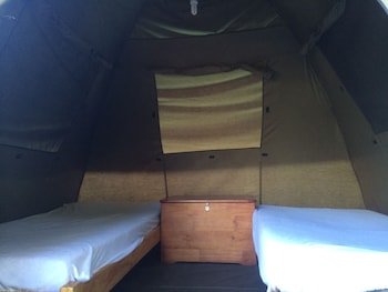 Coral Divers,Hluhluwe>>Durban,3 star