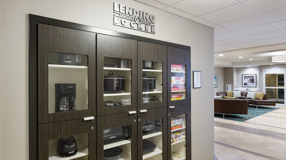 candlewood suites grove city outlet center by ihg