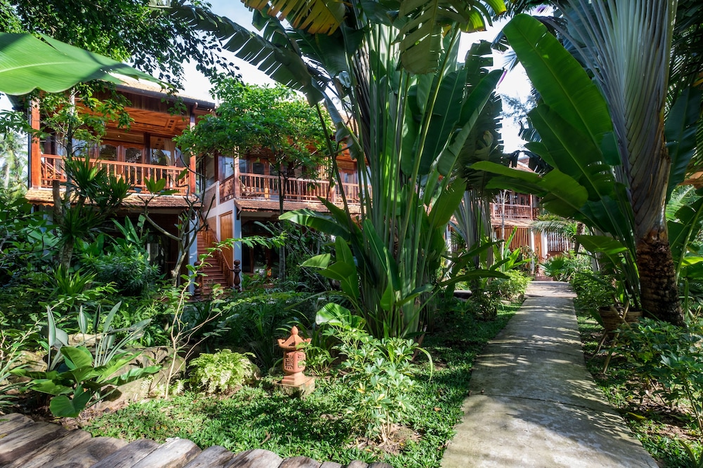 coco palm beach resort and spa