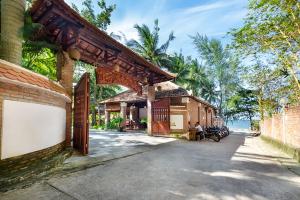 Coco Palm Beach Resort & Spa,Duong Dong>>Cua Duong,3 star