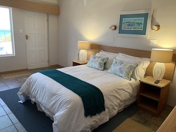 aire del mar guest house