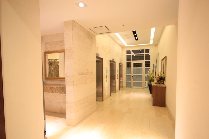 holiday inn leon plaza mayor by ihg