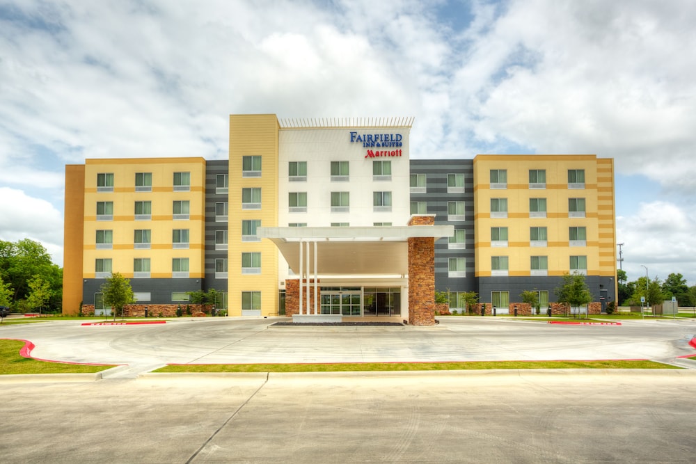 fairfield inn and suites by marriott austin san marcos
