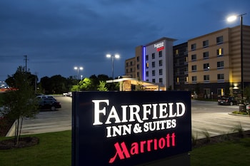 fairfield inn and suites by marriott austin san marcos
