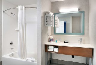 hampton inn and suites salt lake city airport