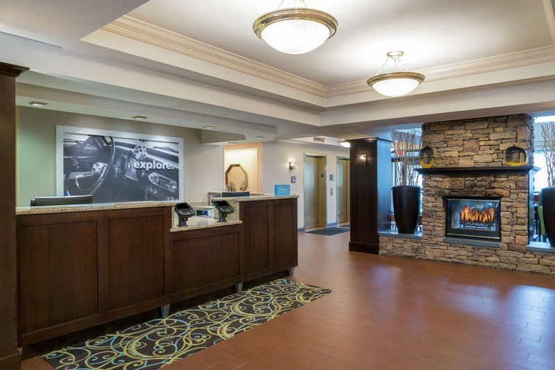 hampton inn and suites valley forge oaks