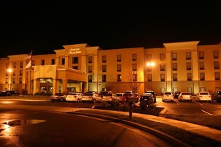 Hampton Inn & Suites Wilmington,Cincinnati>>Blue Ash,3 star