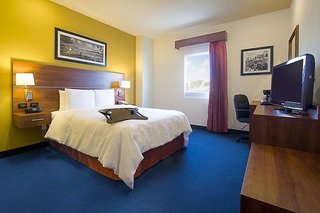 Hampton Inn By Hilton San Juan Del Rio,Querétaro>>Queretaro,3 star