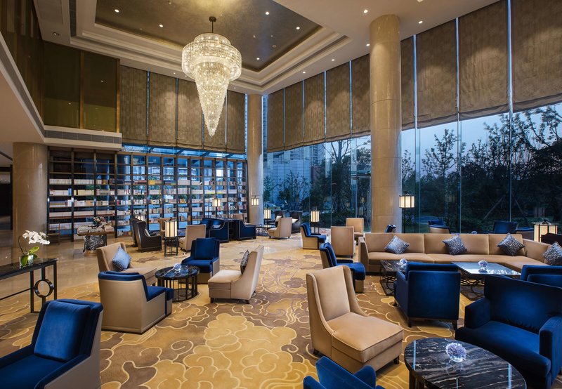 hilton wuhan riverside