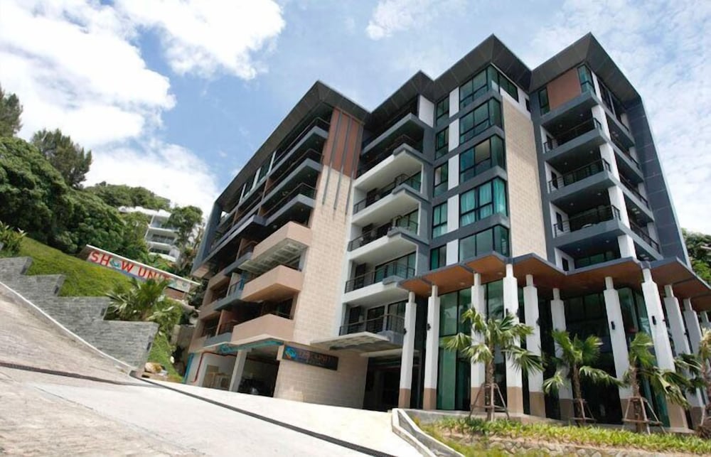 the unity and the bliss patong residence