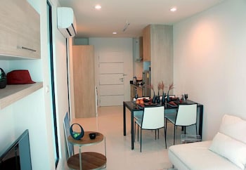 the unity and the bliss patong residence