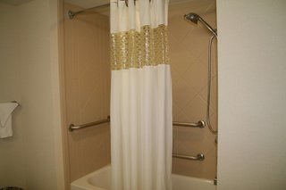 hampton inn doylestown