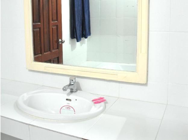 highfive guest house
