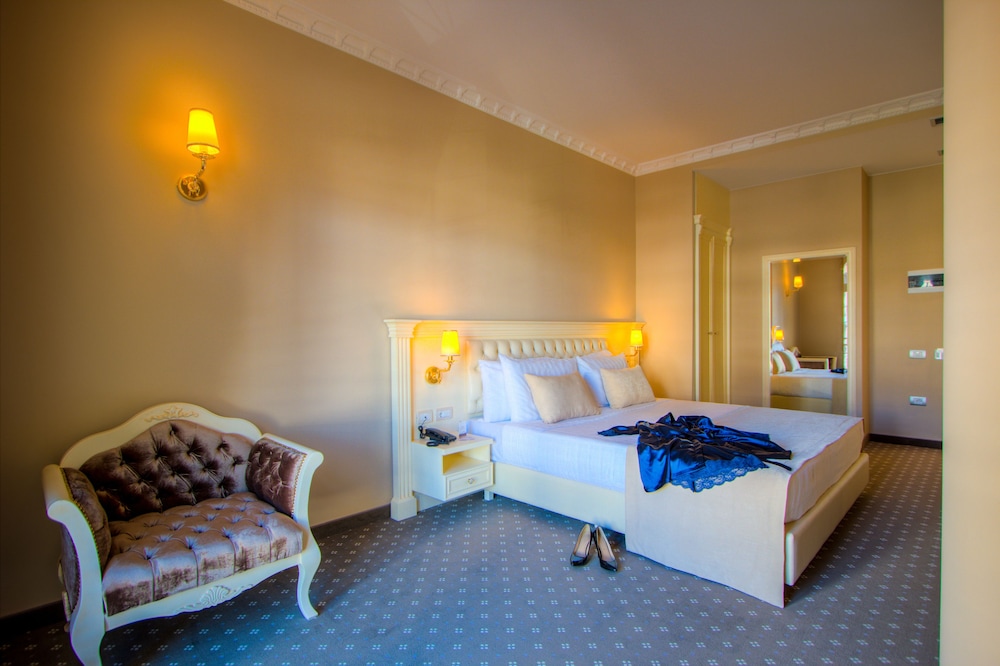 lot boutique hotel