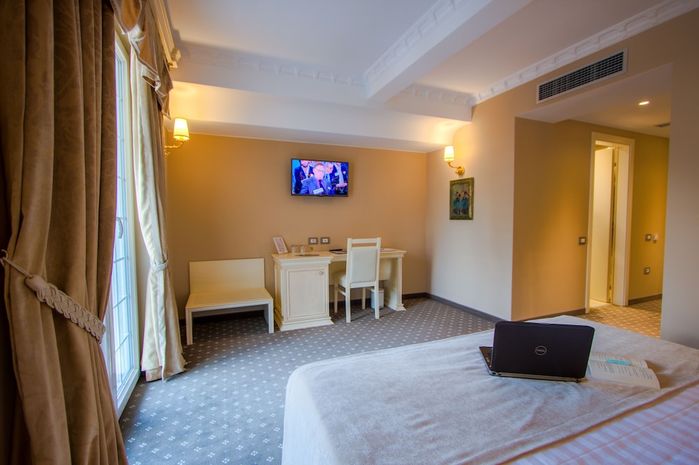 lot boutique hotel