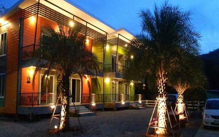 baan suan rim nam pakchong resort