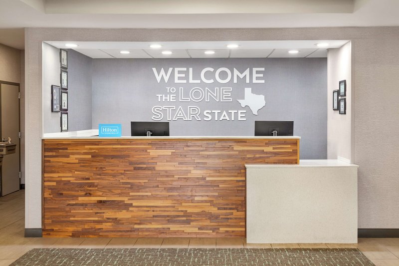 hampton inn paris