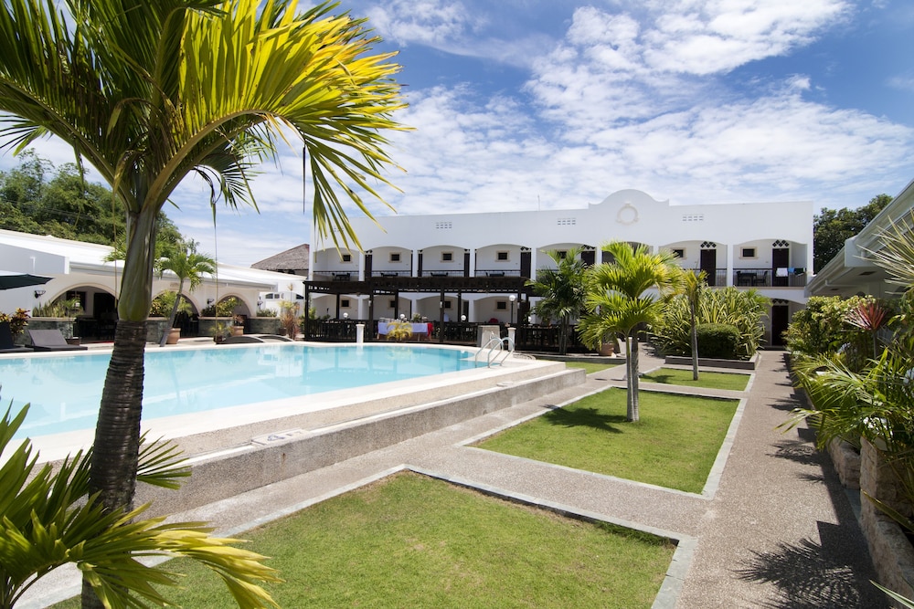 panglao regents park resort
