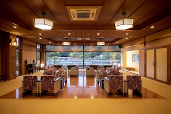 Kyoto Uji Hanayashiki Ukifune-En,Kyoto Prefecture>>Kyoto,3.5 star