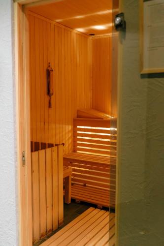 hotel studio inn centrale and milano urban padel