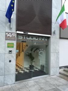 hotel studio inn centrale and milano urban padel