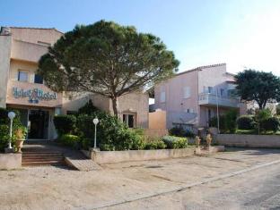 hotel lescale cote port