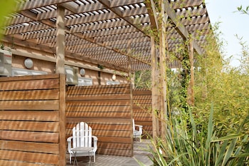 hotel lescale cote port