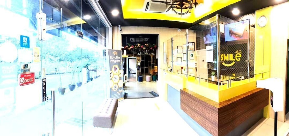 smile hotel wangsa maju
