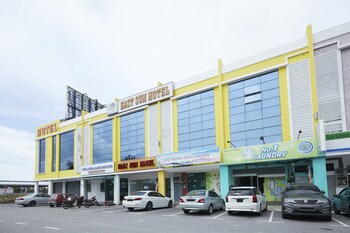 east sun hotel sekinchan self check in