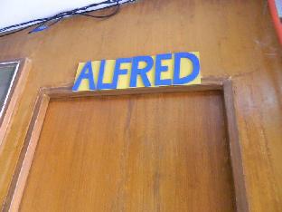 galleria de boracay guest house