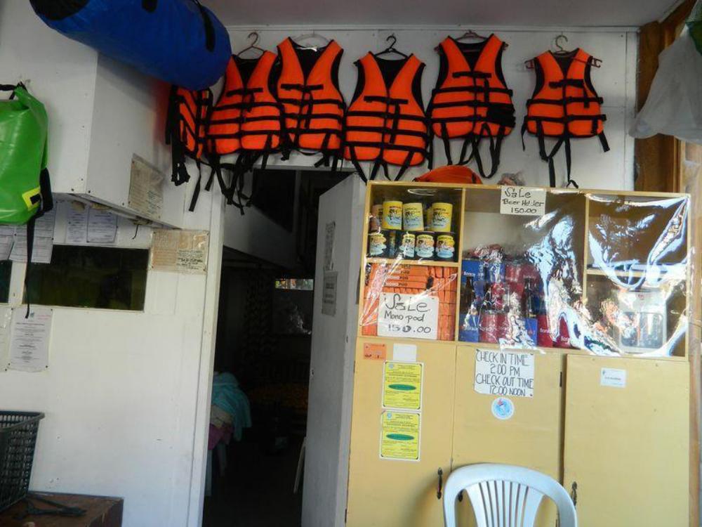 galleria de boracay guest house