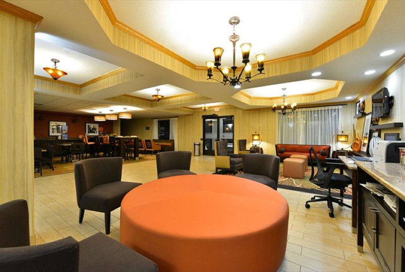 hampton inn sturgis lagrange area