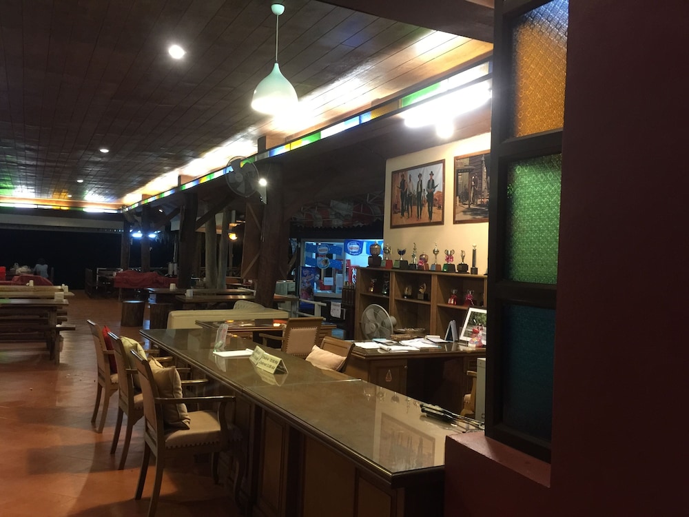 pechmaneekan beach resort