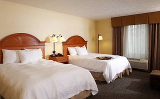 Hampton Inn Waterloo Cedar Valley,Evansdale>>Black Hawk County,3 star
