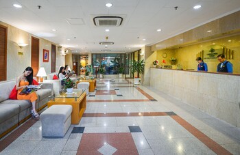garden view court suites ho chi minh city