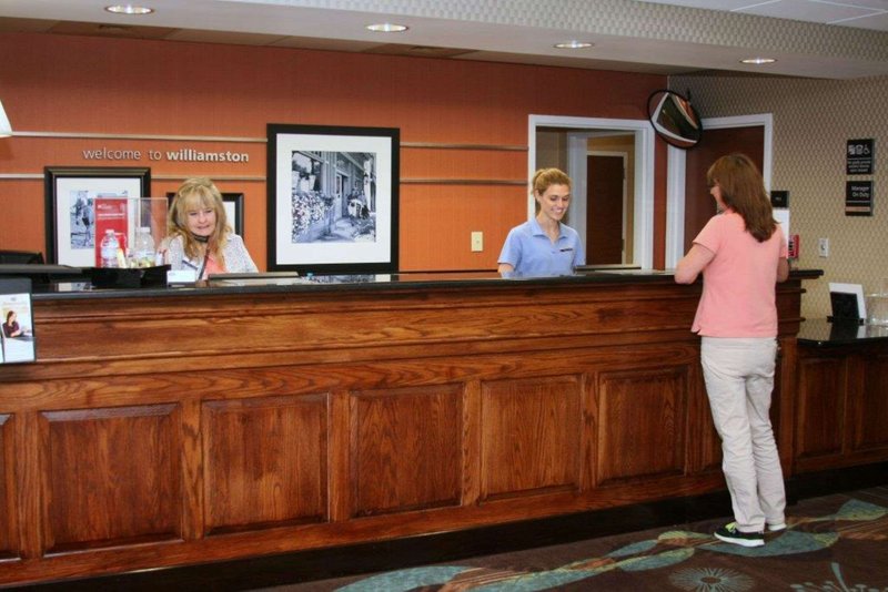 hampton inn williamston