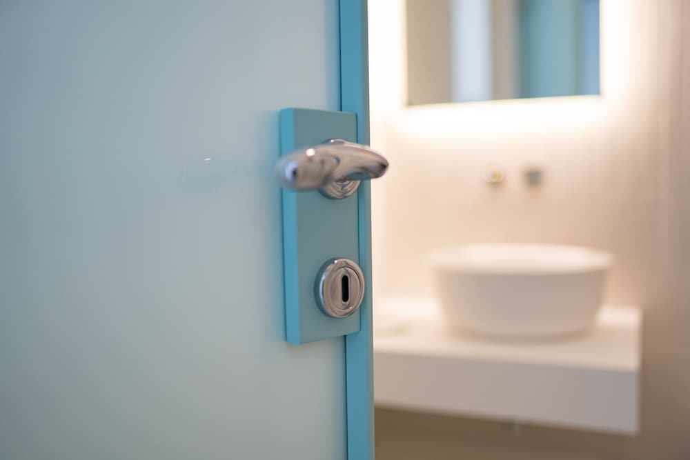 grotta palazzese beach hotel