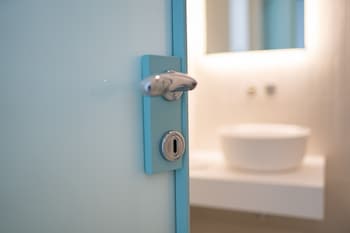 grotta palazzese beach hotel