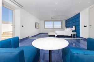 grotta palazzese beach hotel