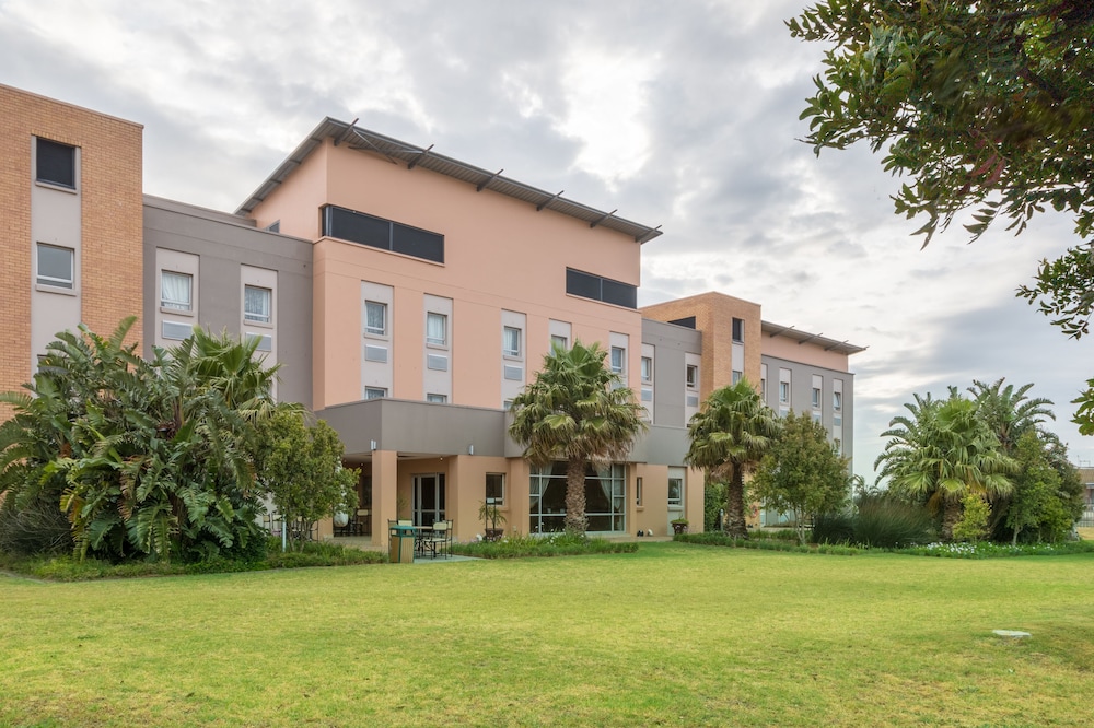 road lodge port elizabeth airport