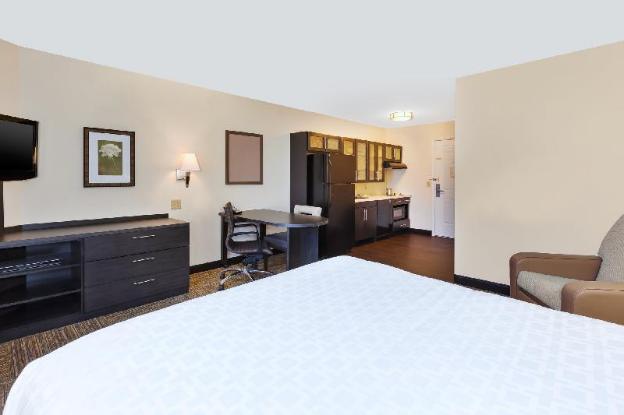 candlewood suites polaris by ihg