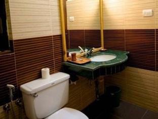 Into The Wild Eco Resort,Chitwan>>Bharatpur,3 star