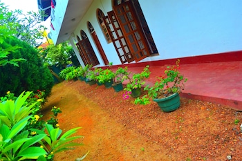 chaya villa guest house
