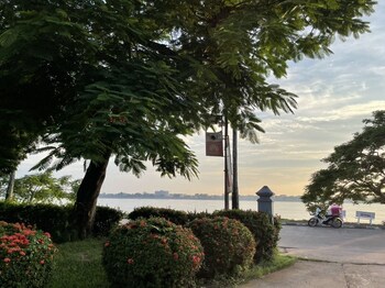 Mekong Hotel,Thakhek>>Ban Nabông,3 star