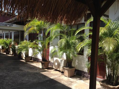 villa sisavad guesthouse