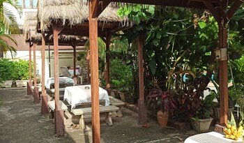 villa sisavad guesthouse