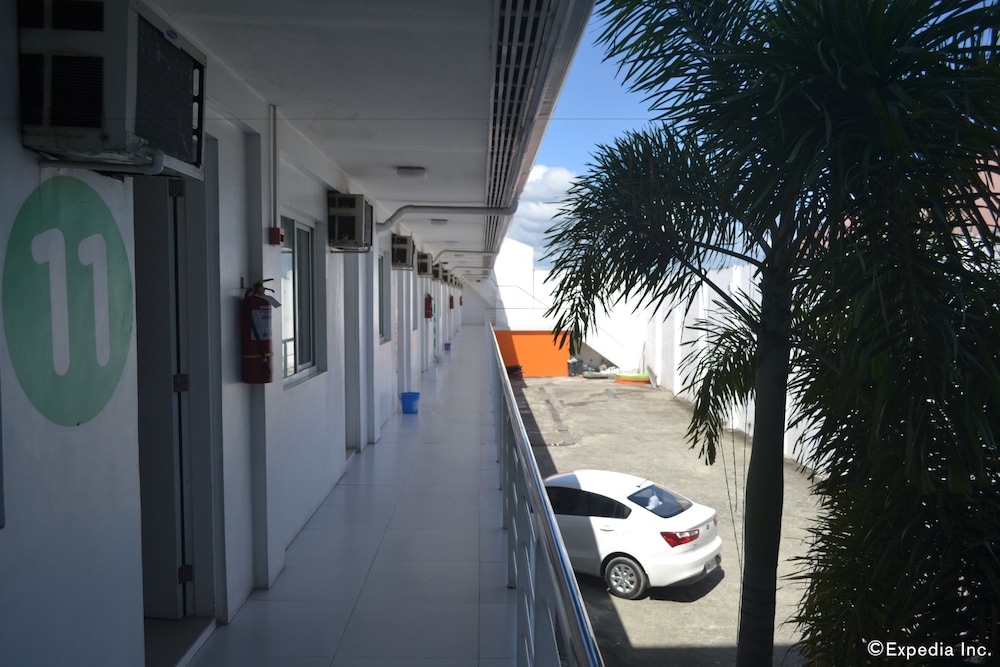 islands stay hotels mactan